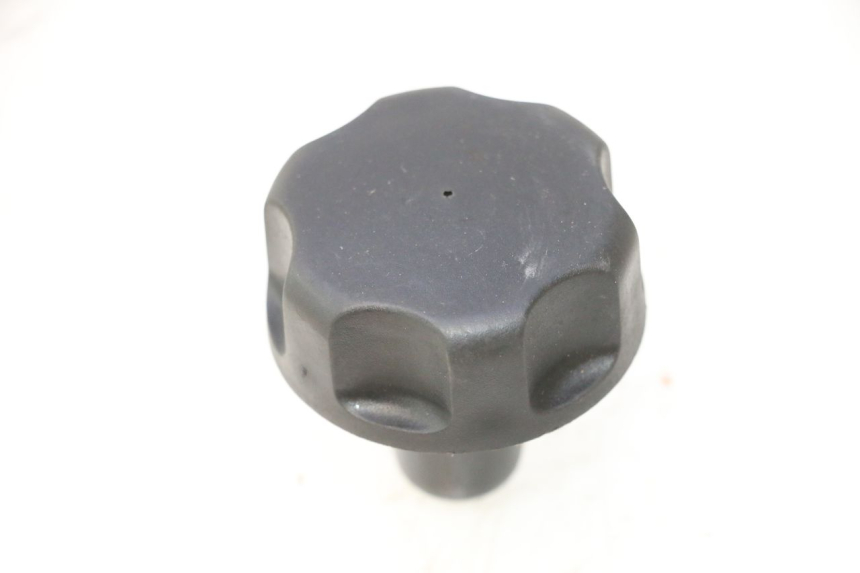photo de TAPPO SERBATOIO YAMAHA SLIDER 50 (1999 - 2004) - Dettaglio del componente