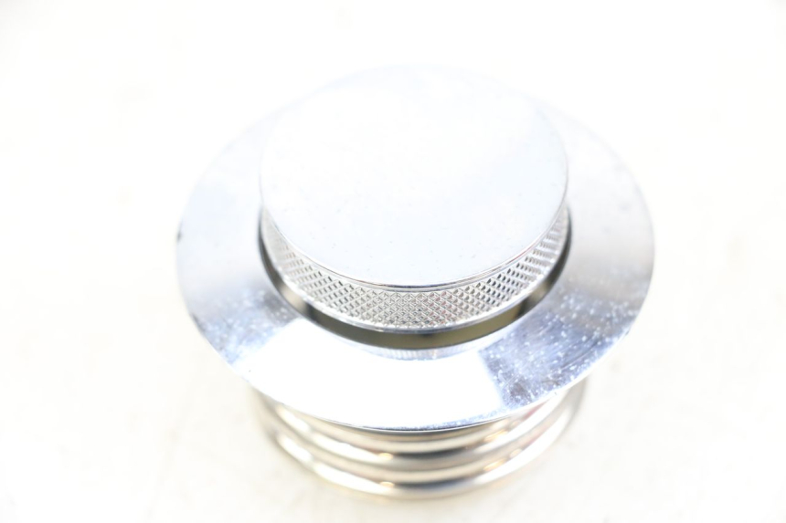 photo de TAPPO SERBATOIO CARBURANTE HARLEY DAVIDSON SPORTSTER XL CUSTOM 1200 (2003 - 2004) - Vista principale