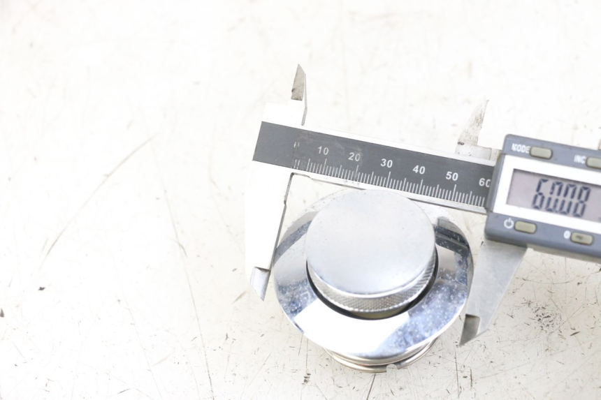 photo de TAPPO SERBATOIO CARBURANTE HARLEY DAVIDSON SPORTSTER XL CUSTOM 1200 (2003 - 2004) - Ricambio usato controllato