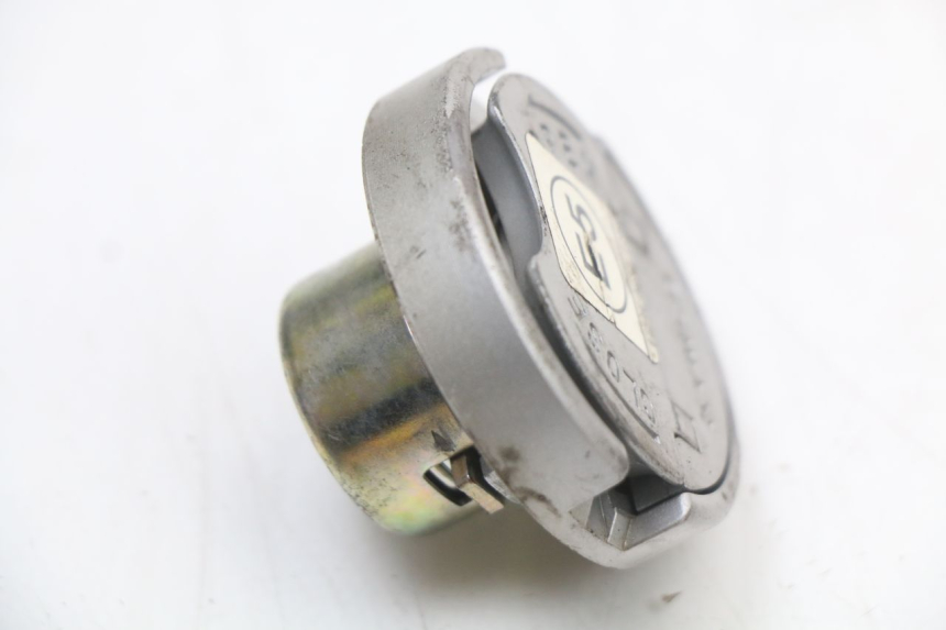 photo de TAPPO SERBATOIO KYMCO SUPER 8 4T 50 (2021 - 2024) - Vista principale