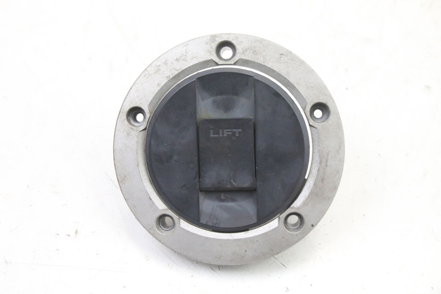 photo de TAPPO SERBATOIO SUZUKI GSX F GSXF 650 (2007 - 2015) - Altra angolazione