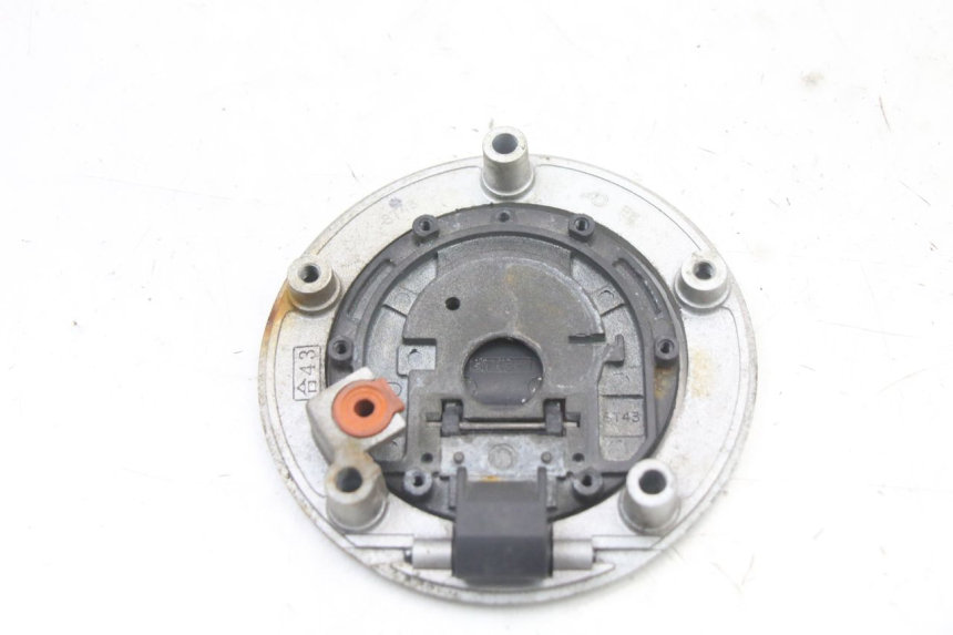 photo de TAPPO SERBATOIO SUZUKI GSX F GSXF 650 (2007 - 2015) - Primo piano tecnico