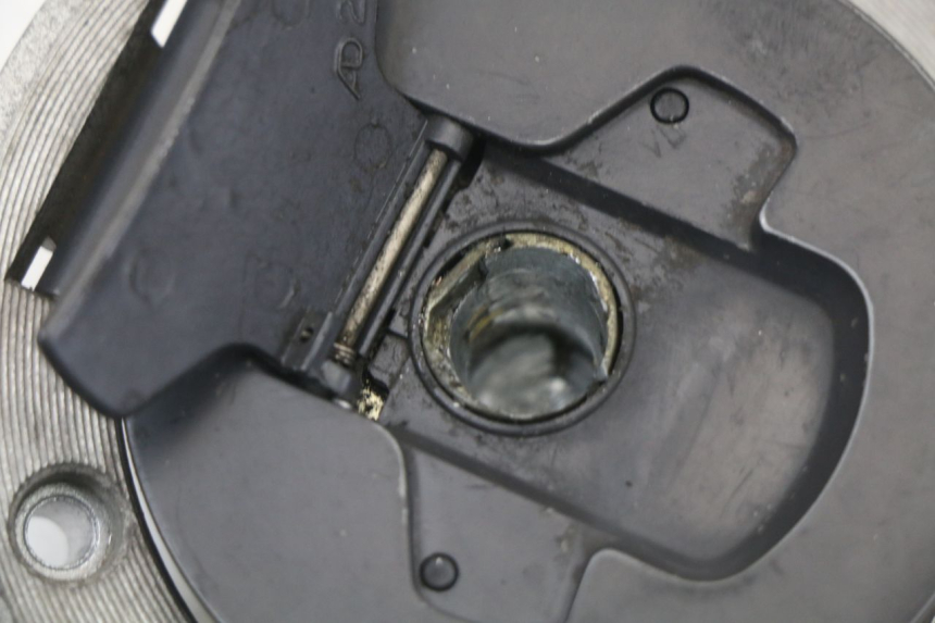 photo de TAPPO SERBATOIO SUZUKI SV S 650 (1999 - 2002) - Vista d'insieme del prodotto