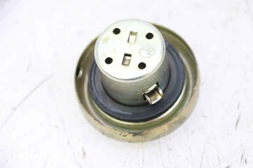 photo de TAPPO SERBATOIO CARBURANTE SYM FIDDLE 3 III 50 (2014 - 2020) - Vista principale