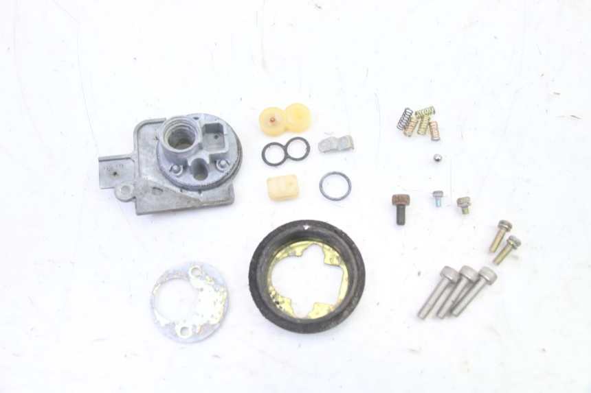 photo de TAPPO SERBATOIO YAMAHA TDR DELTABOX 125 (1997 - 2003) - Vista d'insieme del prodotto