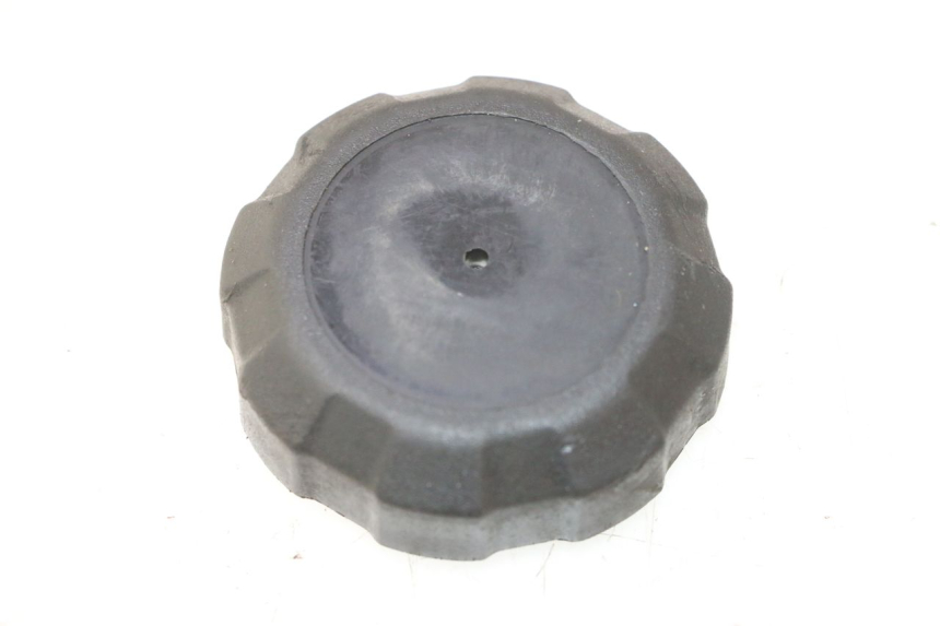 photo de TAPPO SERBATOIO CARBURANTE PEUGEOT TREKKER 50 (1995 - 2004) - Vista principale