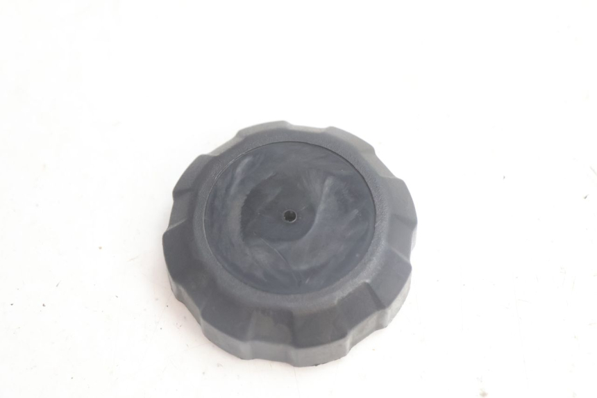 photo de TAPPO SERBATOIO CARBURANTE PEUGEOT TREKKER 50 (1995 - 2004) - Vista principale