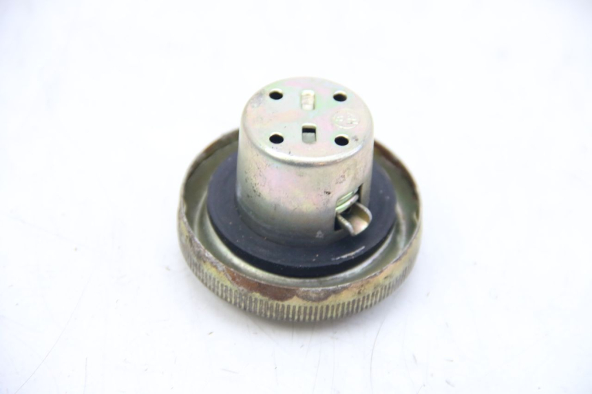 photo de TAPPO SERBATOIO CARBURANTE PEUGEOT TWEET 4T 50 (2010 - 2014) - Dettaglio del componente