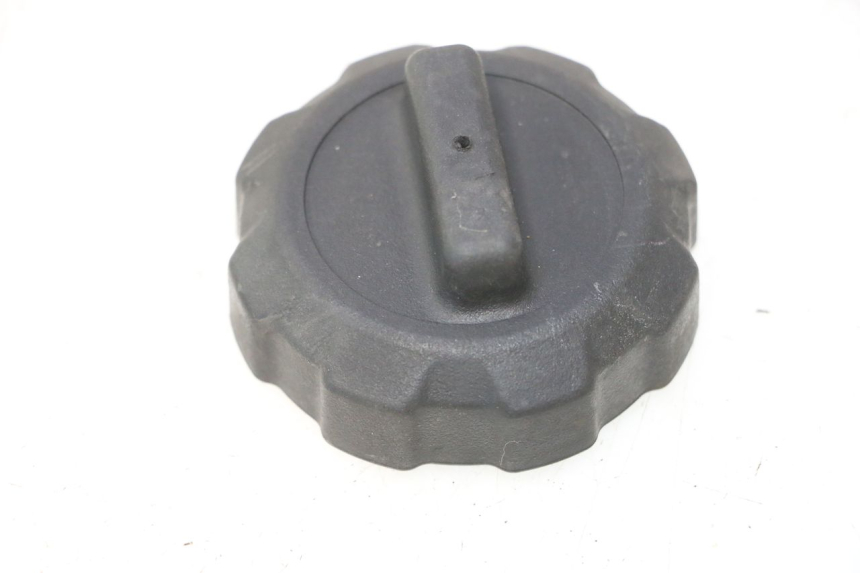 photo de TAPPO SERBATOIO CARBURANTE PEUGEOT VIVACITY NEW 2T 50 (2008 - 2017) - Dettaglio del componente
