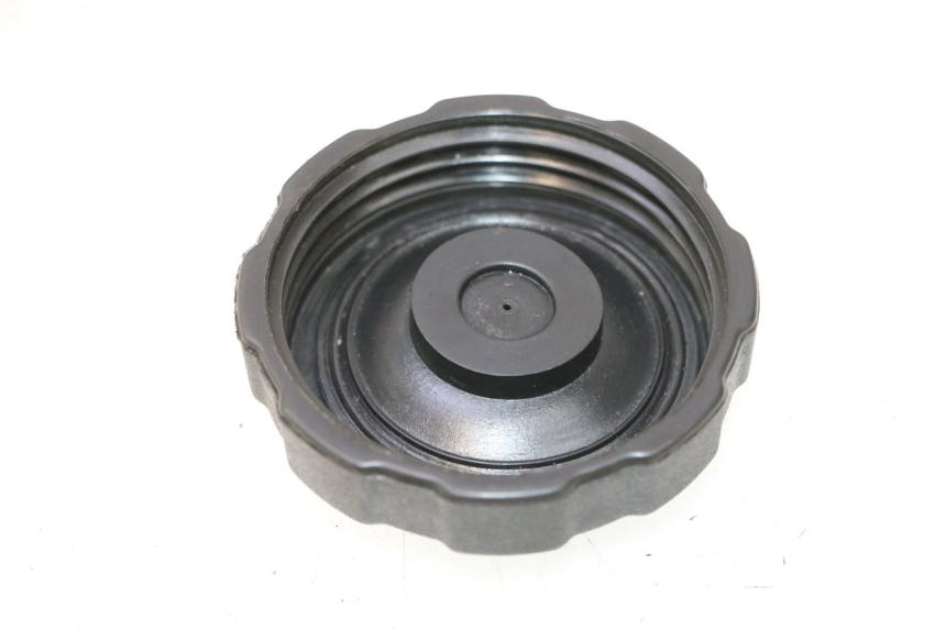 photo de TAPPO SERBATOIO CARBURANTE PEUGEOT VIVACITY 50 (2004 - 2009) - Dettaglio del componente