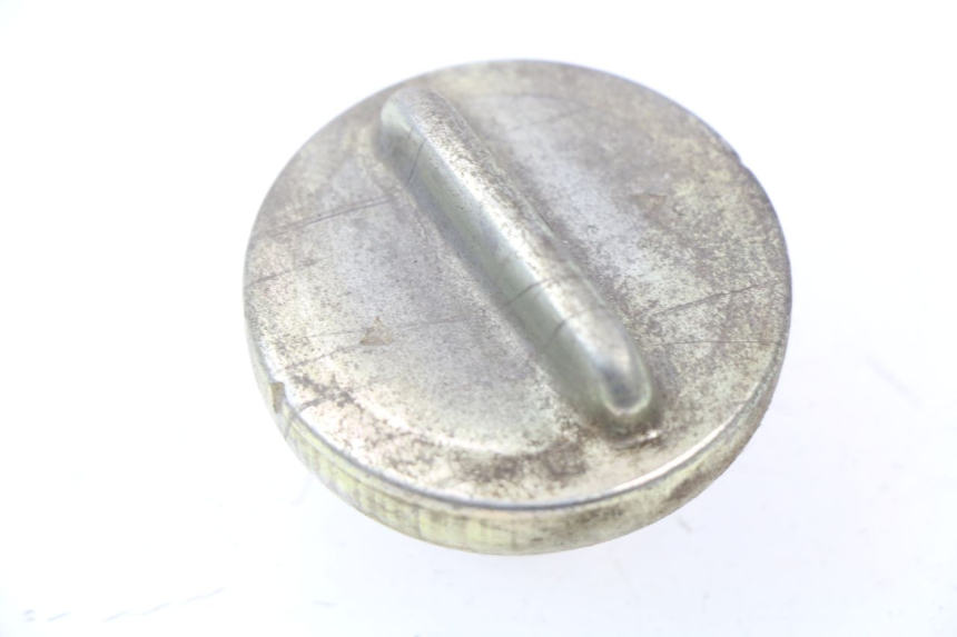 photo de TAPPO SERBATOIO CARBURANTE KINROAD XT T-8 125 (2006 - 2006) - Zoom sullo stato d'uso