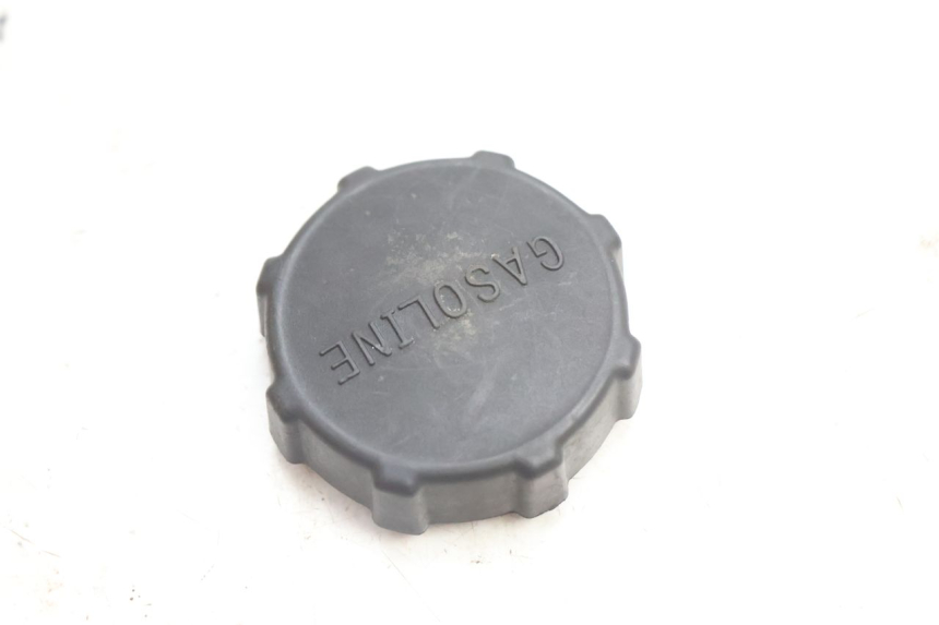 photo de TAPPO SERBATOIO CARBURANTE PIAGGIO ZIP 2T 50 (2009 - 2019) - Dettaglio del componente