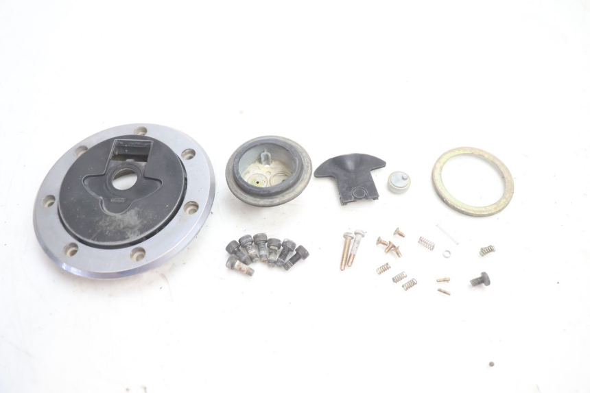 photo de TAPPO SERBATOIO KAWASAKI ZX-6R ZX6R 600 (1995 - 1997) - Vista principale