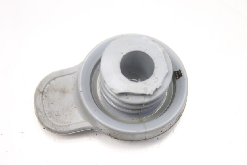 photo de TAPPO SERBATOIO OLIO YAMAHA BW'S EASY 50 (2013 - 2016) - Zoom sullo stato d'uso