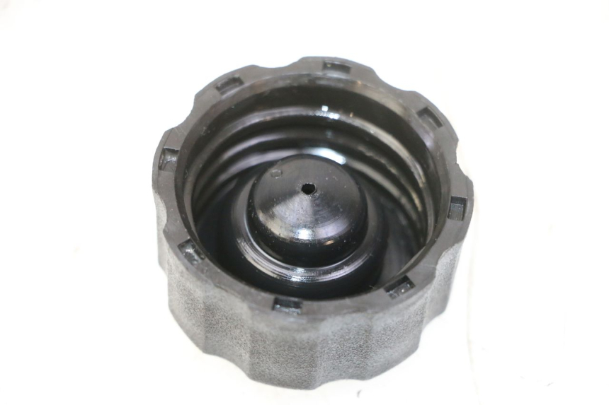 photo de TAPPO SERBATOIO OLIO PEUGEOT ELYSTAR 50 (2002 - 2014) - Dettaglio del componente