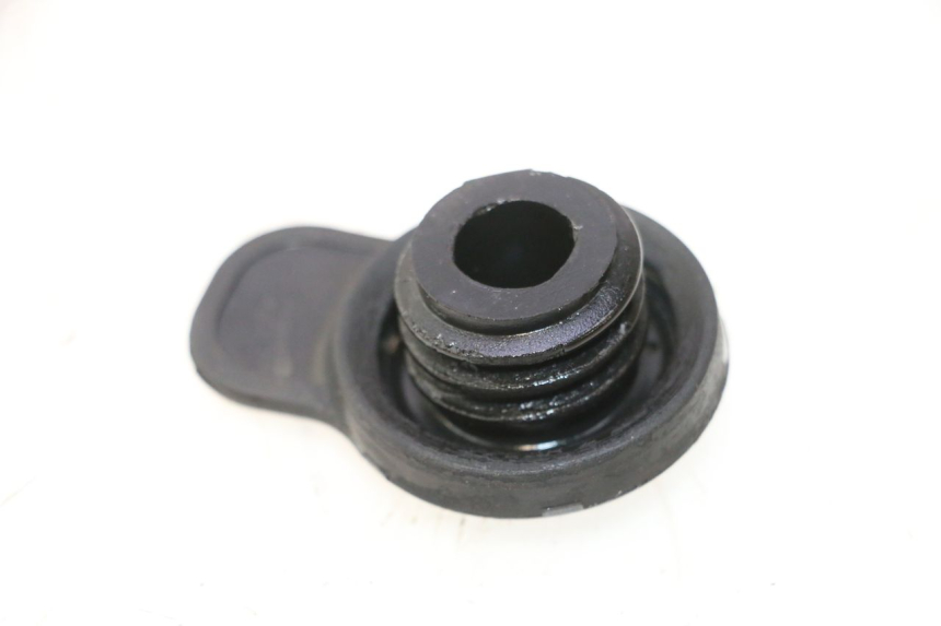 photo de TAPPO SERBATOIO OLIO MBK EVOLIS 80 (1993 - 1999) - Dettaglio del componente