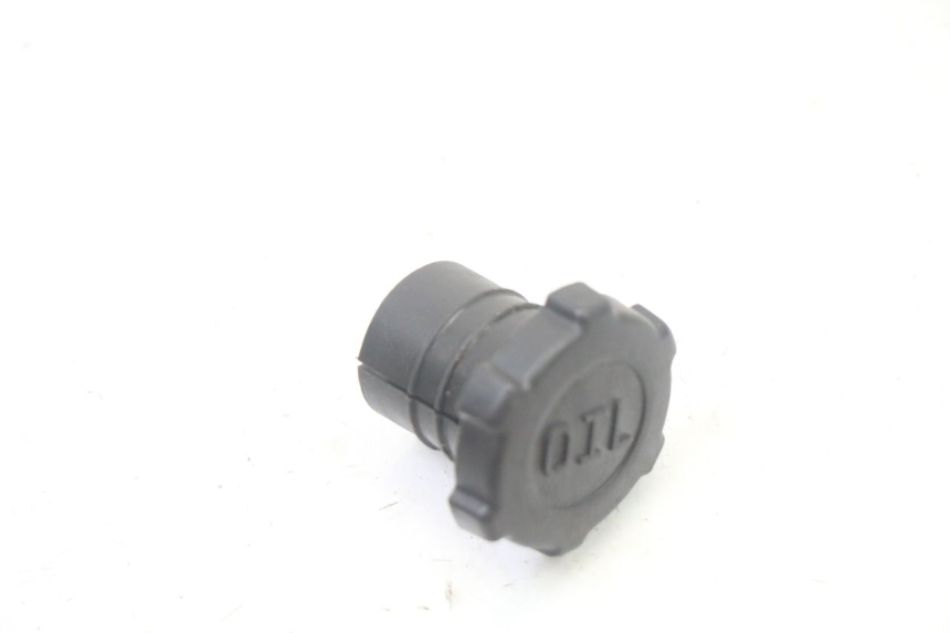 photo de TAPPO SERBATOIO OLIO PIAGGIO FLY 2T 50 (2004 - 2017) - Dettaglio del componente