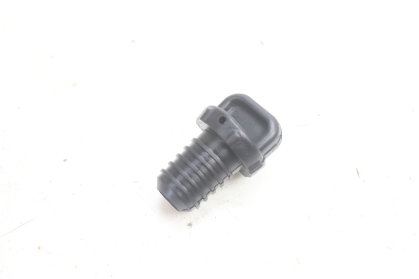 photo de TAPPO SERBATOIO OLIO PEUGEOT KISBEE 2T 50 (2010 - 2017) - Vista principale