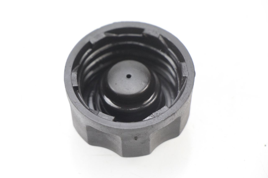 photo de TAPPO SERBATOIO OLIO PEUGEOT LUDIX 50 (2005 - 2007) - Dettaglio del componente