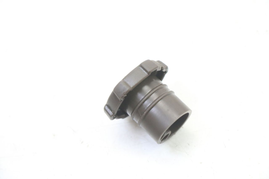 photo de TAPPO SERBATOIO OLIO PIAGGIO NRG POWER PUREJET 50 (2018 - 2021) - Dettaglio del componente