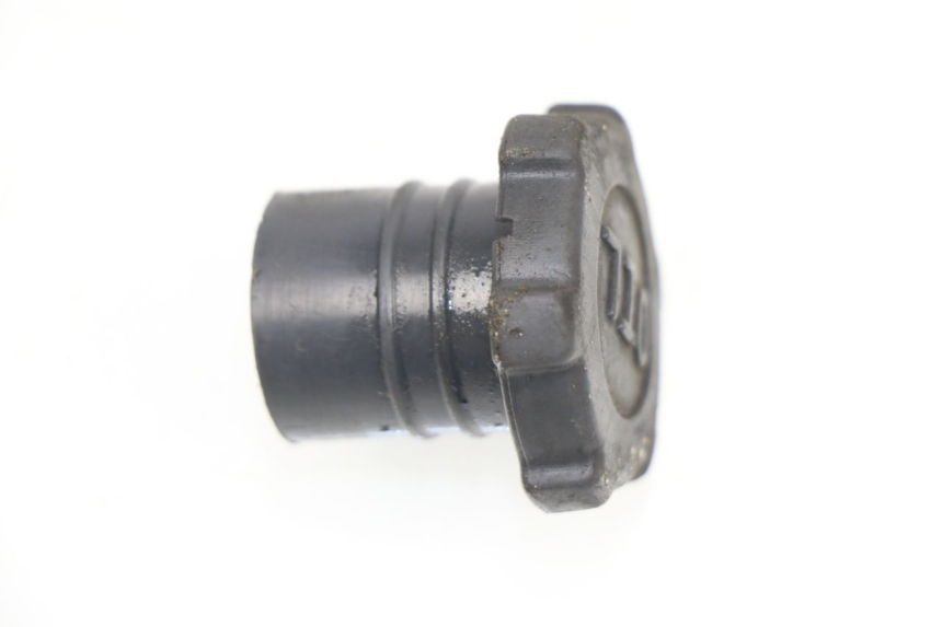 photo de TAPPO SERBATOIO OLIO PIAGGIO VESPA LX 2T 50 (2005 - 2013) - Dettaglio del componente