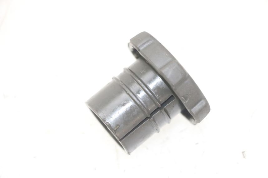 photo de TAPPO SERBATOIO OLIO GILERA RUNNER SL 50 (2006 - 2009) - Altra angolazione