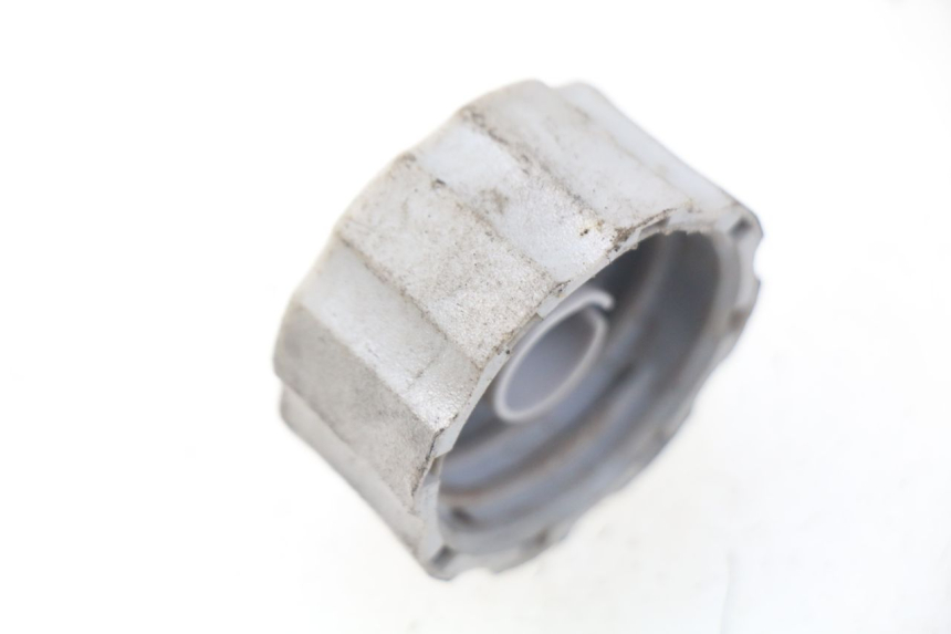 photo de TAPPO SERBATOIO OLIO HONDA SJ BALI 50 (1996 - 1999) - Zoom sullo stato d'uso