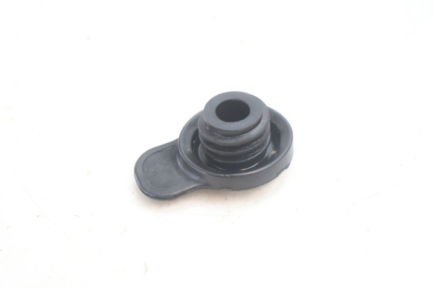 photo de TAPPO SERBATOIO OLIO YAMAHA SLIDER 50 (1999 - 2004) - Zoom sullo stato d'uso