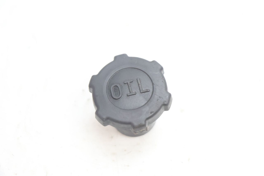 photo de TAPPO SERBATOIO OLIO PIAGGIO TYPHOON 50 (2000 - 2009) - Vista principale
