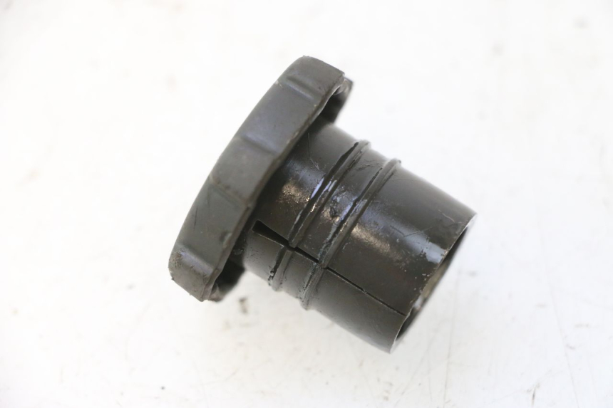 photo de TAPPO SERBATOIO OLIO PIAGGIO VESPA LX 2T 50 (2005 - 2013) - Zoom sullo stato d'uso