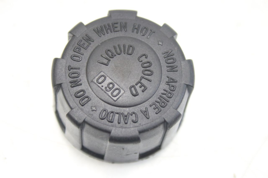 photo de TAPPO SERBATOIO OLIO PIAGGIO X9 EVOLUTION 125 (2003 - 2007) - Vista principale