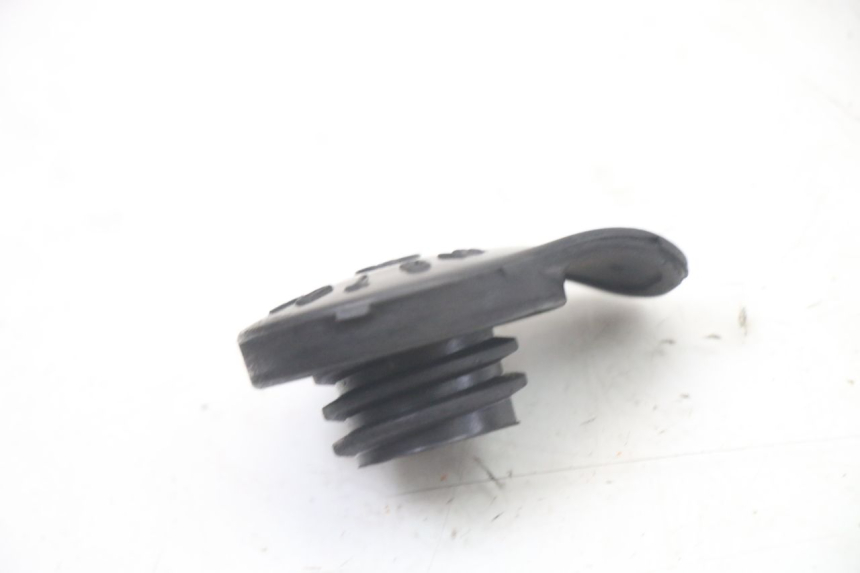 photo de TAPPO SERBATOIO OLIO YAMAHA BW'S NG NEXT GENERATION 50 (1996 - 2003) - Dettaglio del componente