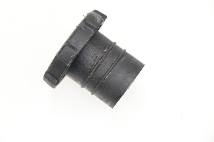 photo de TAPPO SERBATOIO OLIO PIAGGIO ZIP 2T 50 (2009 - 2019) - Dettaglio del componente