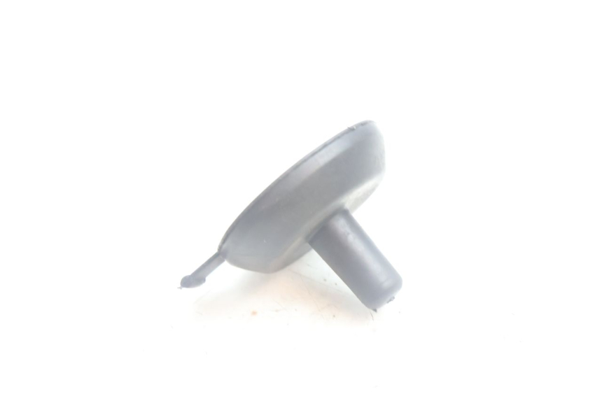 photo de TAPPO VASO ESPANSIONE BMW C1 125 (2000 - 2003) - Dettaglio del componente
