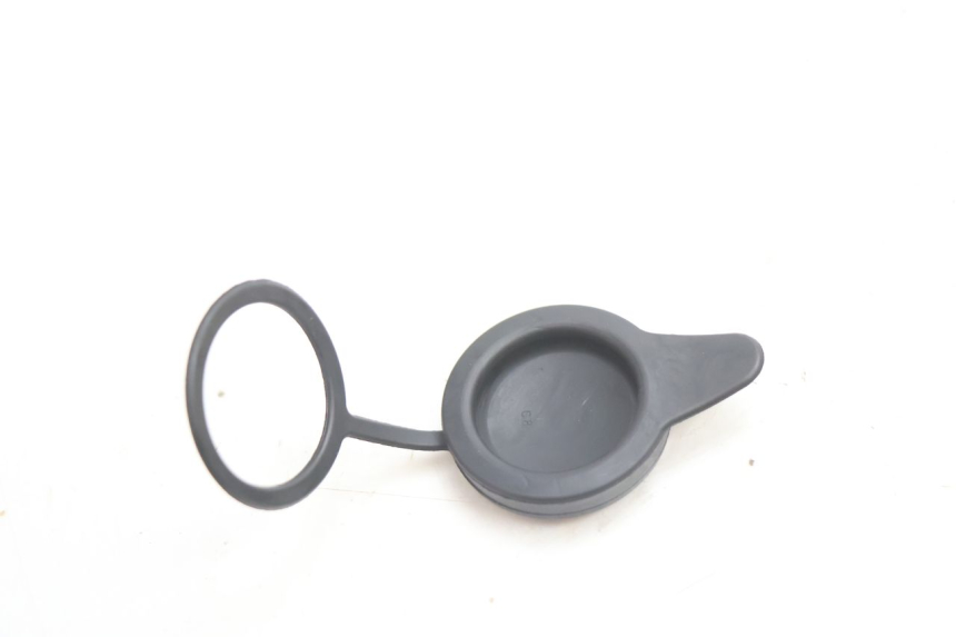 photo de VASO ESPANSIONE TAPPO HONDA CB F HORNET 600 (2005 - 2006) - Zoom sullo stato d'uso