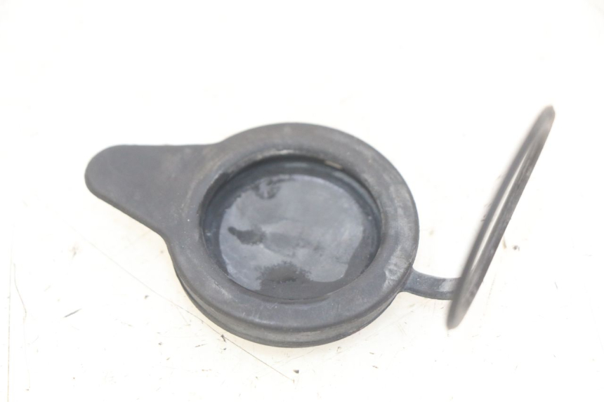 photo de TAPPO VASO ESPANSIONE HONDA FJS SILVERWING SILVER WING 400 (2009 - 2016) - Dettaglio del componente