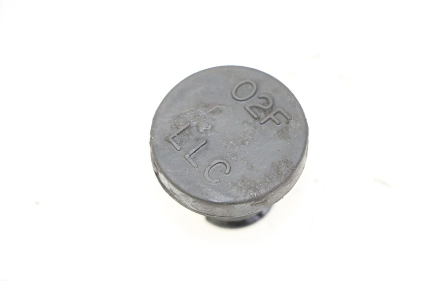 photo de VASO ESPANSIONE TAPPO SUZUKI GSR 750 (2011 - 2017) - Zoom sullo stato d'uso