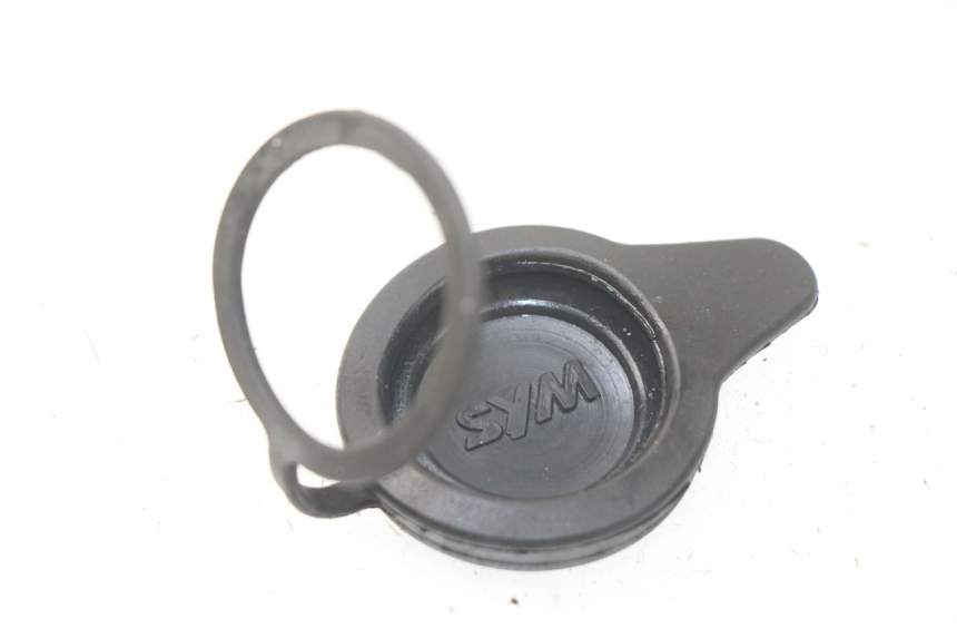 photo de TAPPO VASO ESPANSIONE SYM GTS EFI ABS 125 (2012 - 2016) - Dettaglio del componente