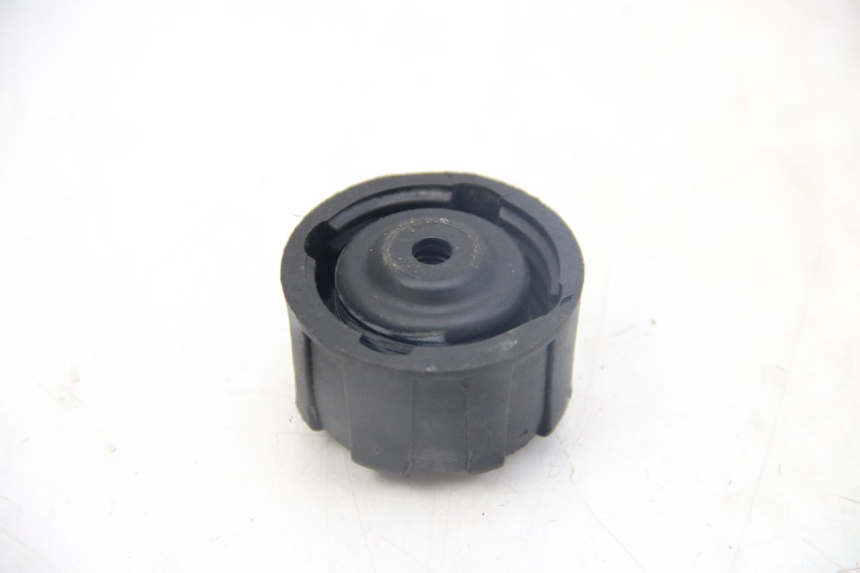 photo de TAPPO VASO ESPANSIONE PIAGGIO MP3 125 (2006 - 2014) - Dettaglio del componente