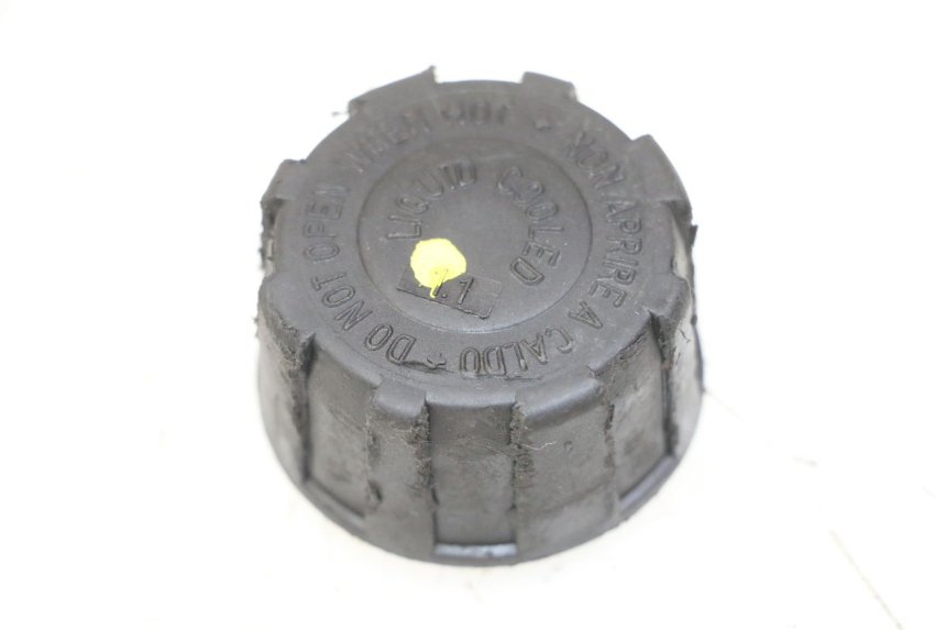 photo de TAPPO VASO ESPANSIONE PIAGGIO MP3 500 (2011 - 2015) - Vista principale