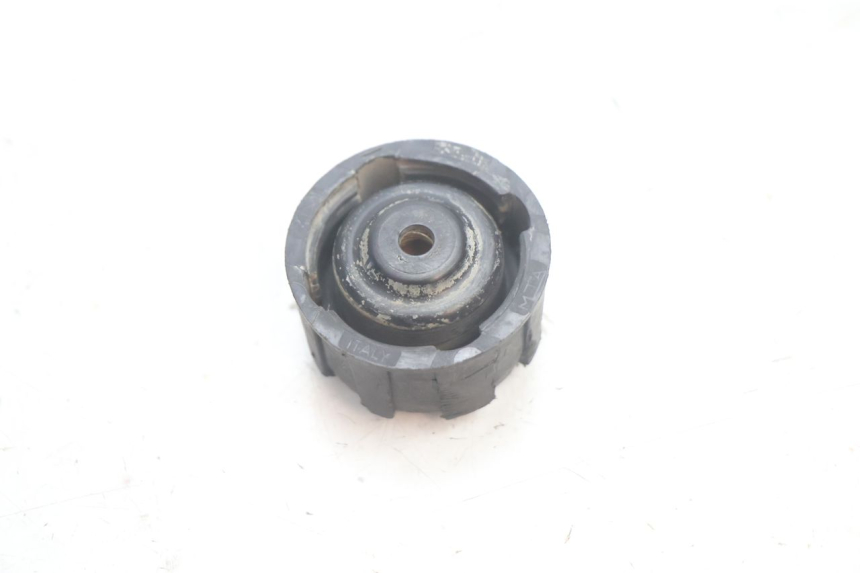 photo de TAPPO VASO ESPANSIONE PIAGGIO MP3 125 (2006 - 2014) - Altra angolazione