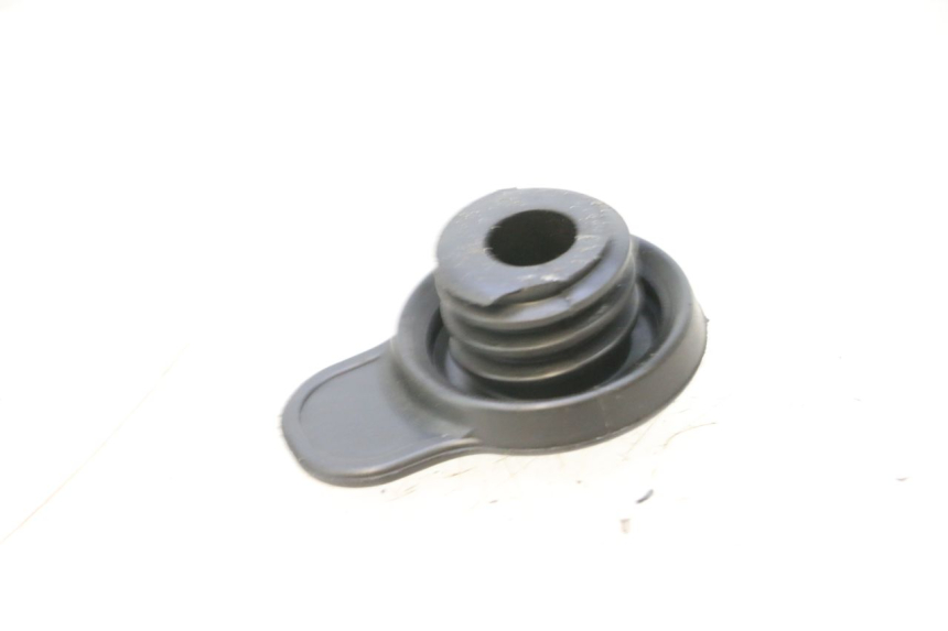 photo de TAPPO VASO ESPANSIONE YAMAHA NEOS NEO'S 4T 50 (2008 - 2016) - Zoom sullo stato d'uso