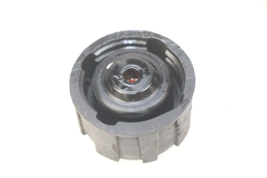 photo de TAPPO VASO ESPANSIONE GILERA NEXUS 125 (2009 - 2013) - Zoom sullo stato d'uso