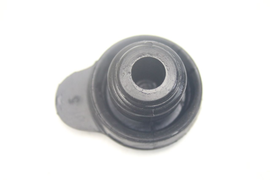 photo de TAPPO VASO ESPANSIONE KYMCO PEOPLE 250 (2004 - 2008) - Zoom sullo stato d'uso