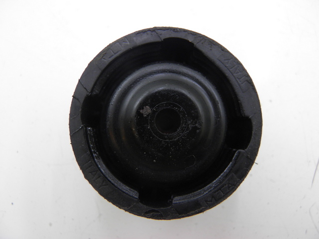 photo de TAPPO VASO ESPANSIONE PIAGGIO XEVO - X EVO 125 (2010 - 2015) - Dettaglio del componente