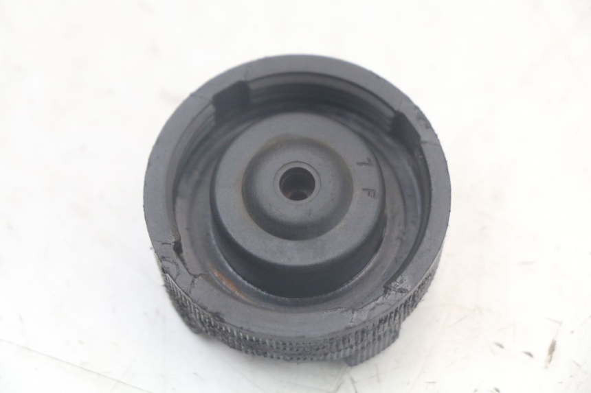 photo de TAPPO VASO ESPANSIONE DERBI SENDA SM X-TREME 50 (2006 - 2010) - Altra angolazione