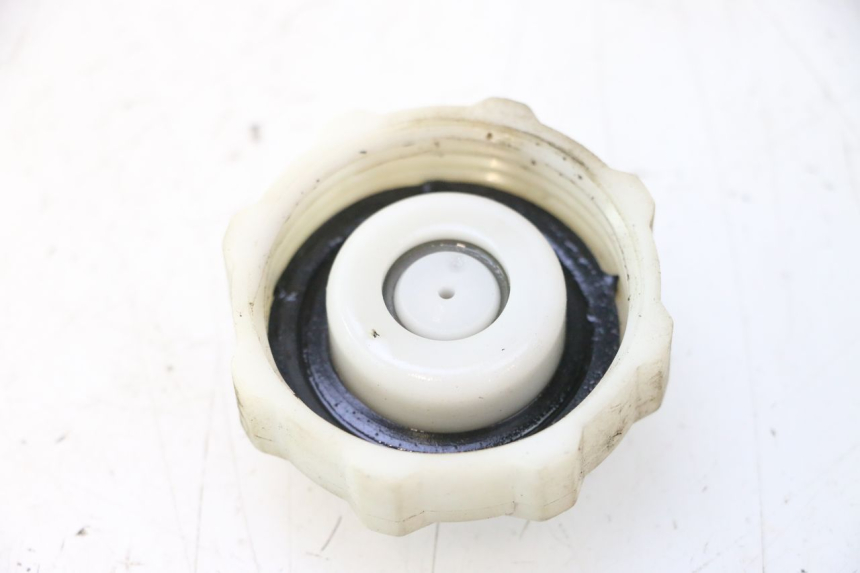photo de TAPPO VASO ESPANSIONE PEUGEOT SPEEDFIGHT LC 50 (1996 - 2002) - Dettaglio del componente