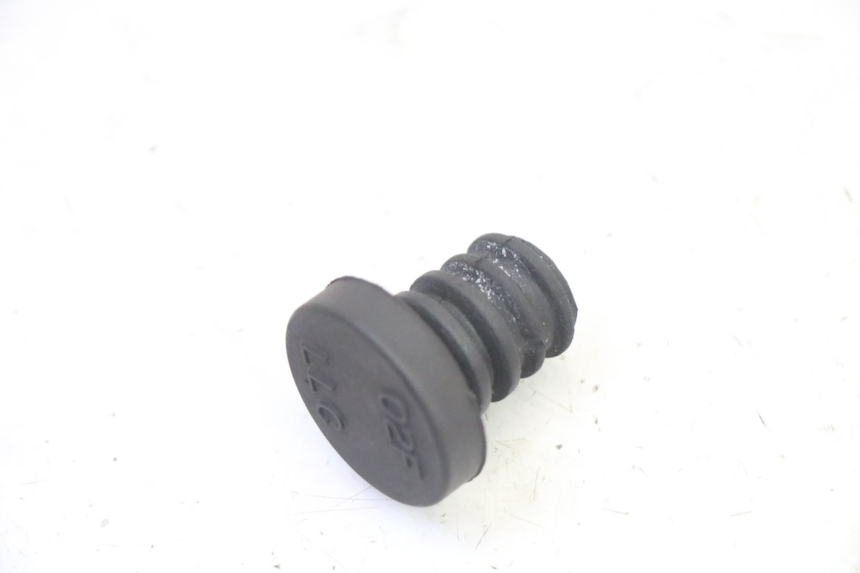 photo de VASO ESPANSIONE TAPPO SUZUKI SV S 650 (2003 - 2009) - Zoom sullo stato d'uso