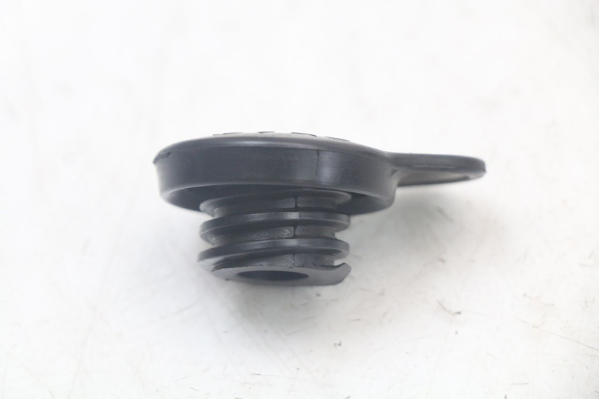 photo de TAPPO VASO ESPANSIONE YAMAHA XMAX X-MAX 125 (2006 - 2009) - Dettaglio del componente