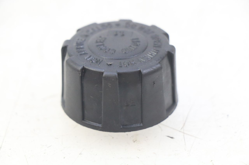 photo de TAPPO VASO ESPANSIONE PIAGGIO X8 125 (2004 - 2007) - Dettaglio del componente